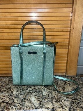 New tinsle glitter kate spade satchel in light green